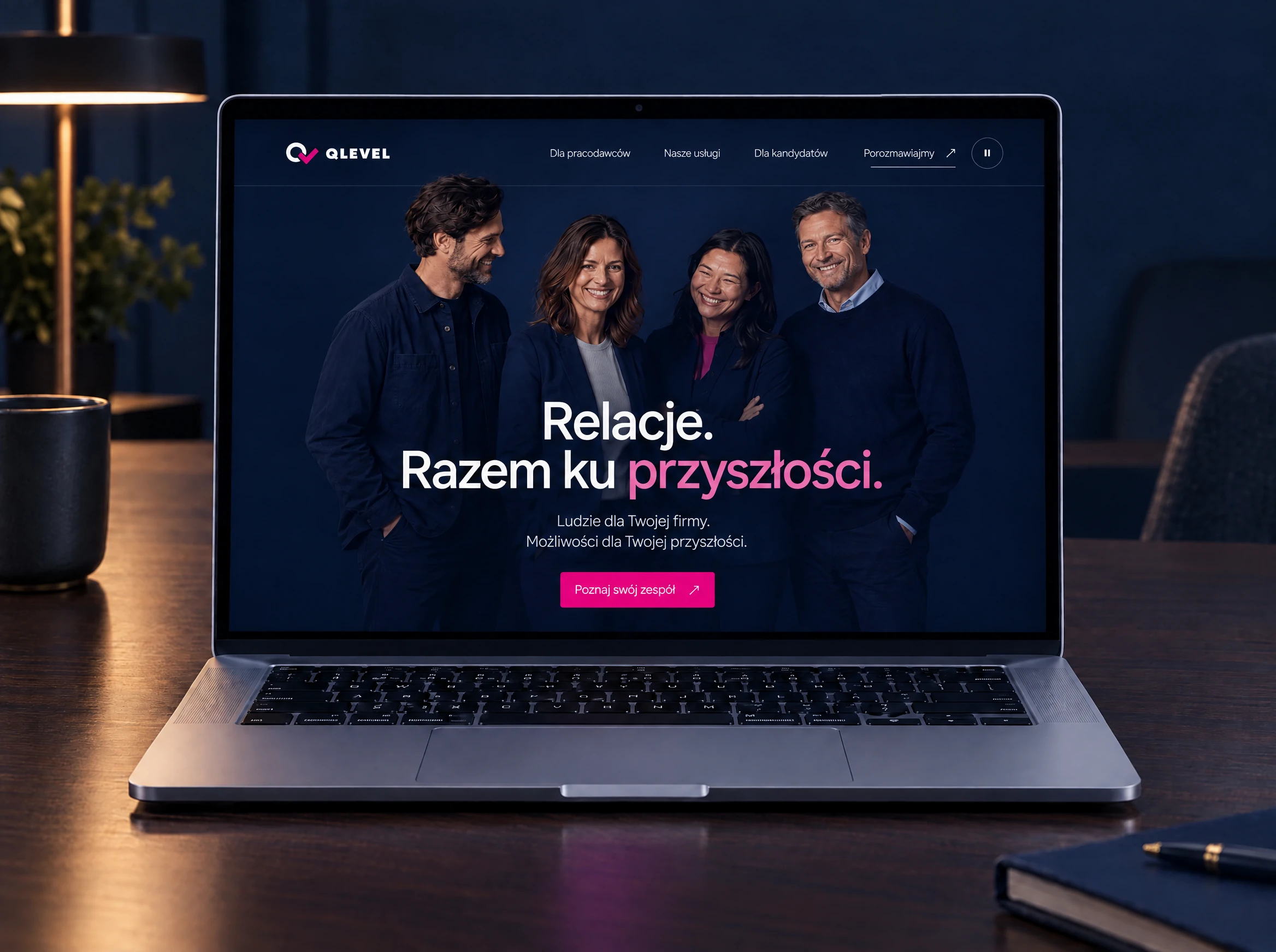 Strona główna na laptopie